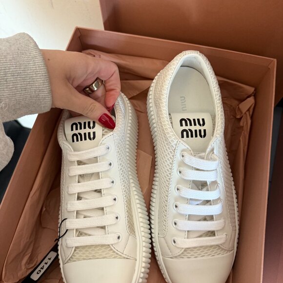 NWT Miu Miu Platform Low-Top Sneakers White Mesh Lace-Up Sz 39 - Picture 5 of 8
